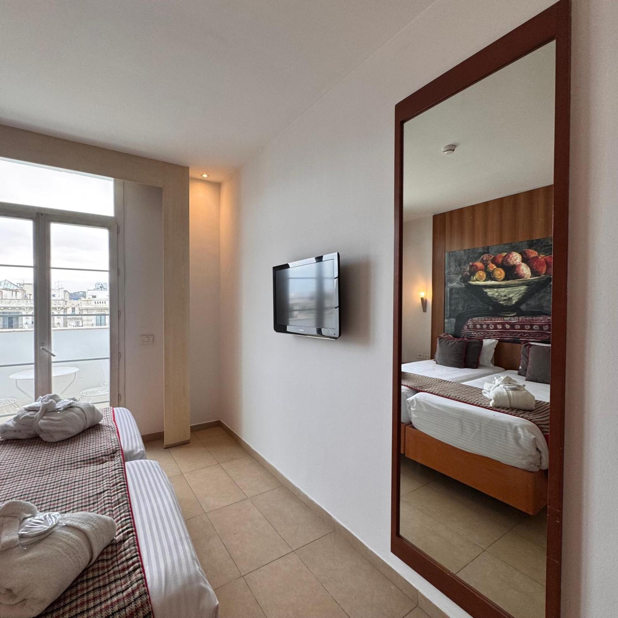Hotel Carlton Тунис Екстериор снимка